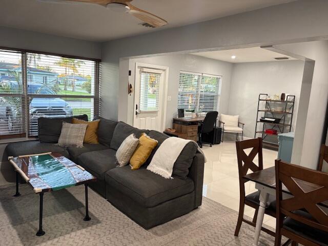 Building Photo - 270 NE 45th St