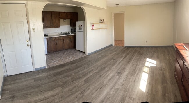 Photo - 4209 Broadway Ave Unit 4209 Broadway Ave.  404