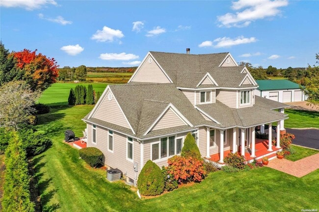 Photo - 788 Reeves Ave