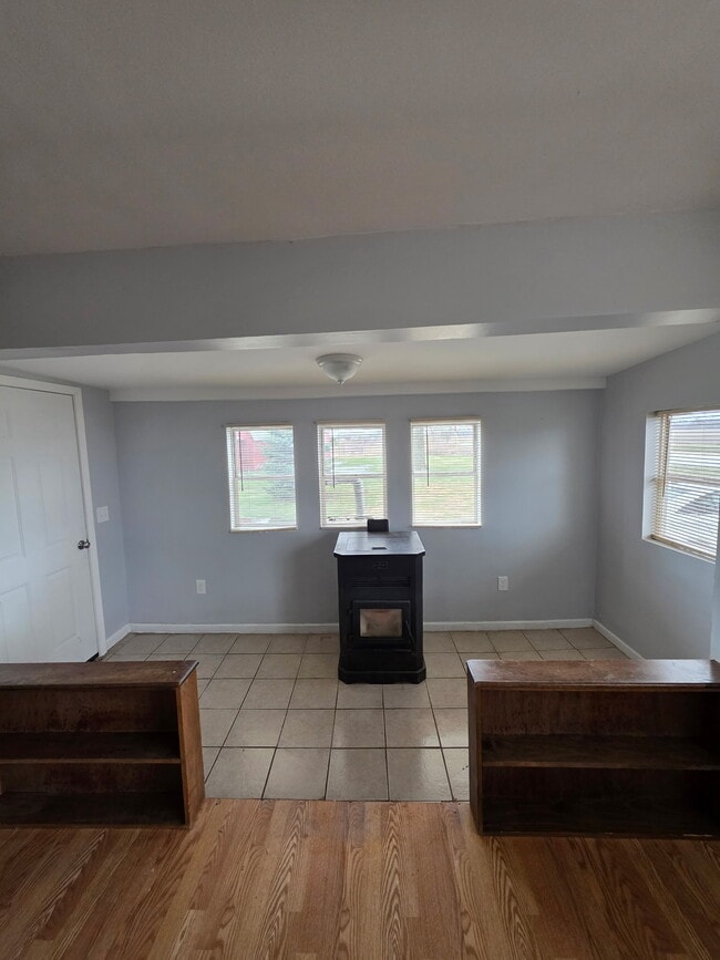 Photo - 15707 Norman Rd