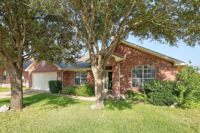 Photo - 400 Ranier Ln