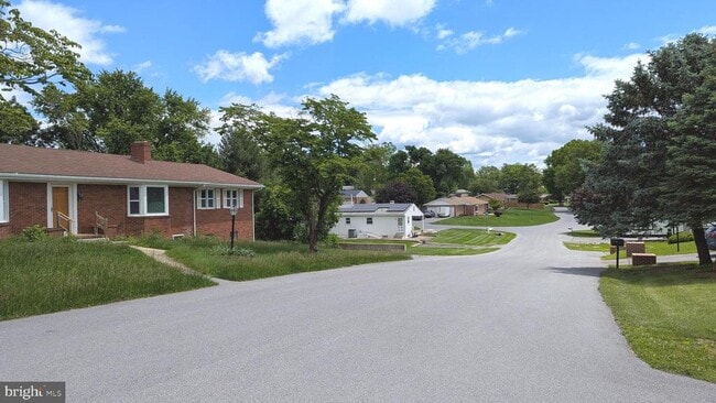 Photo - 19714 Scott Hill Dr House