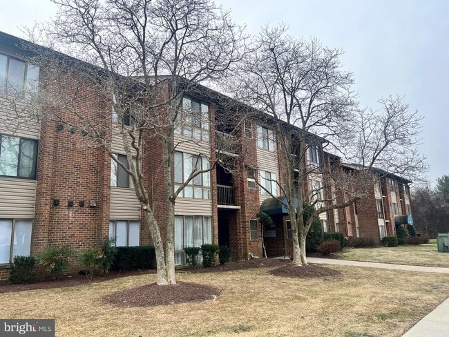 Building Photo - 8141 Needwood Rd Unit 104