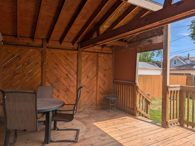 Photo - 3130 S Clement Ave