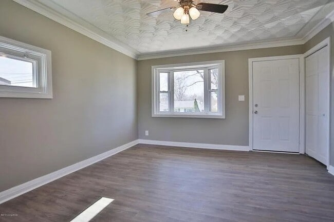 Photo - Welcome to 152 Springwood!