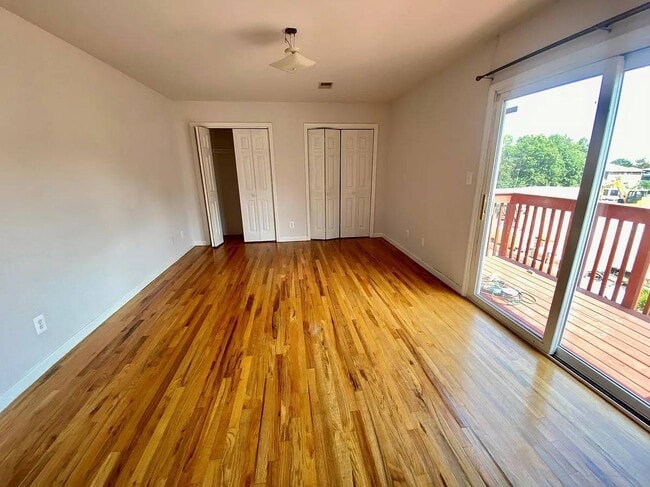 Photo - 1208 44th St Unit 2