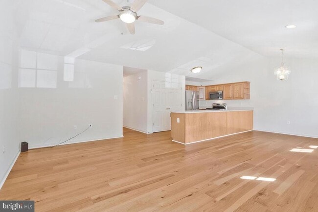 Photo - 217 Westlake Blvd