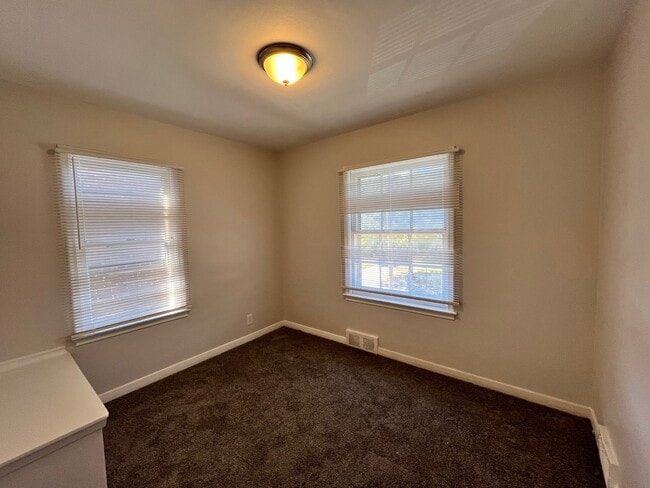 Photo - 18276 Appoline St