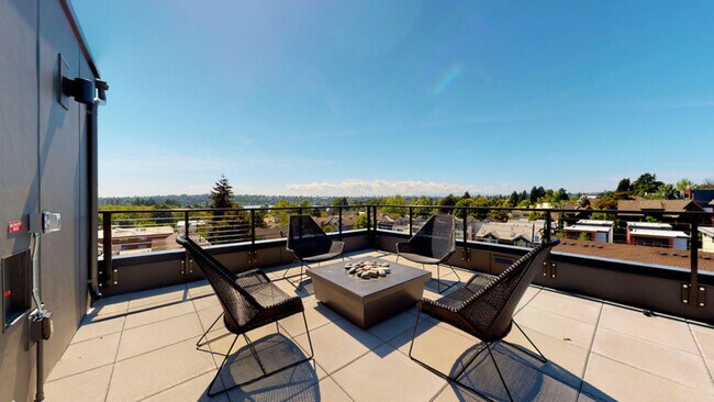 Photo - Maple Leaf Flats