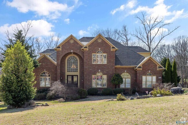 Building Photo - 121 Cheekwood Dr Rental