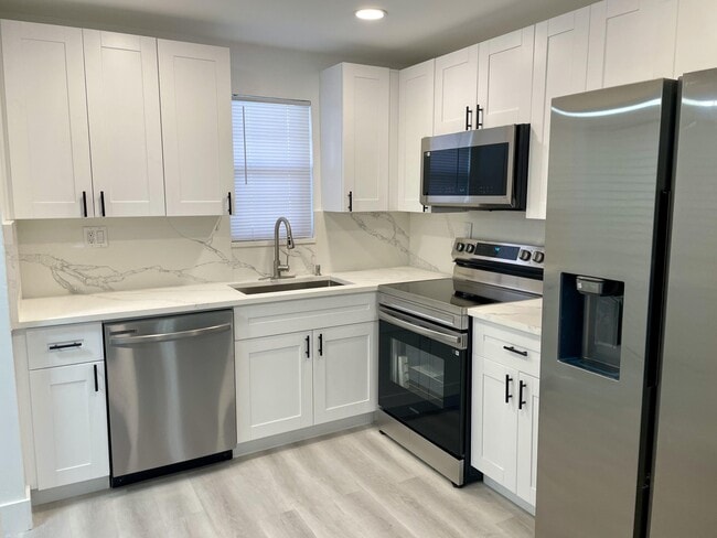Photo - 9370 SW 8th St Condo Unit 212