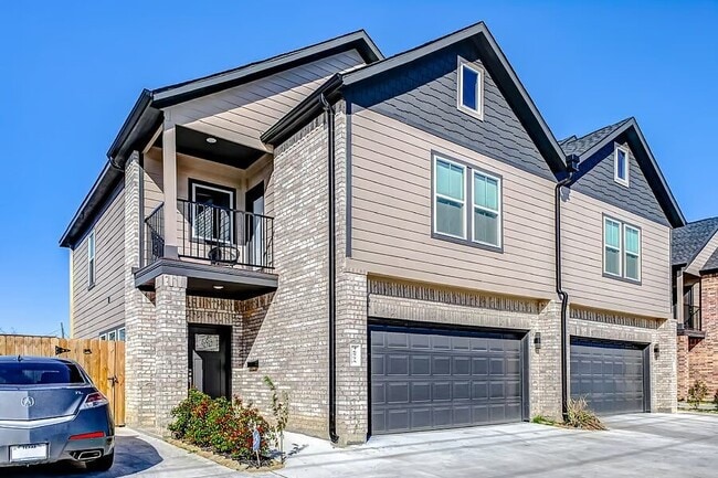 Photo - 4677 Bellfort Ave