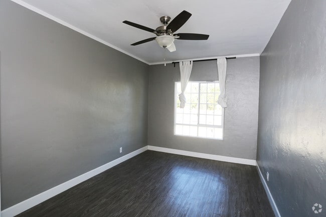 1BR, 1BA-Bedroom