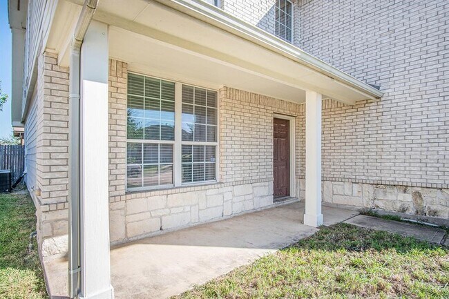 Photo - 19718 Summerlin Dr