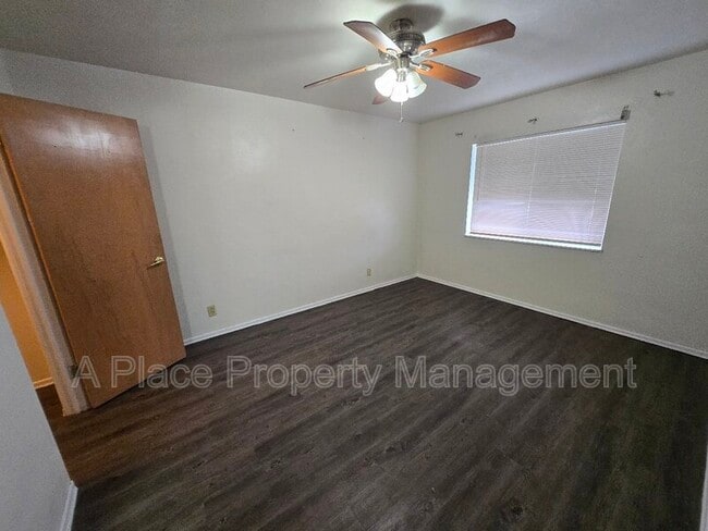 Photo - 2727 Hampton Ave