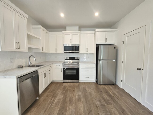 Photo - 7846 Cedarbrook Rd