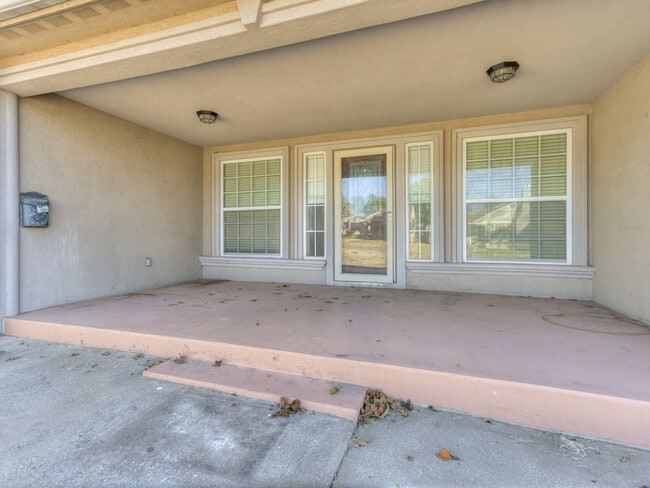 Photo - 1131 S Miles Ave