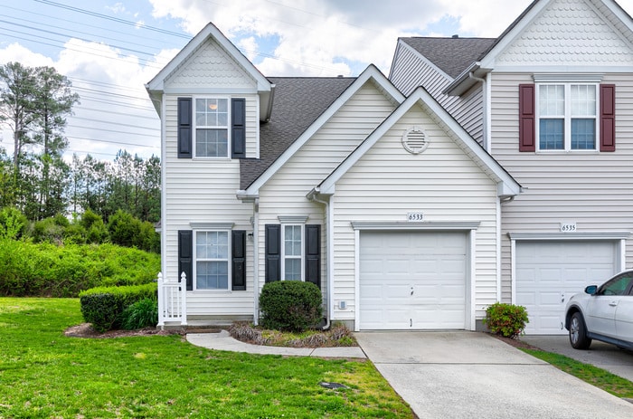 Photo - 6533 Clarksdale Lane.-Terrific 3/2.5 Townhouse near Southpoint