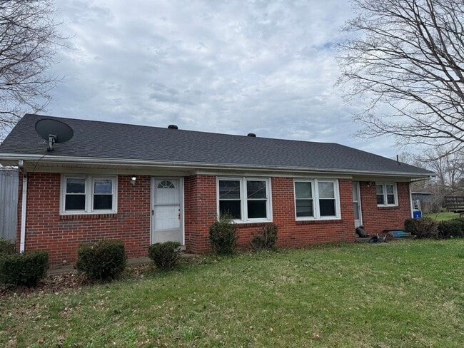 Building Photo - 215 McCormick St Unit 215 A McCormick