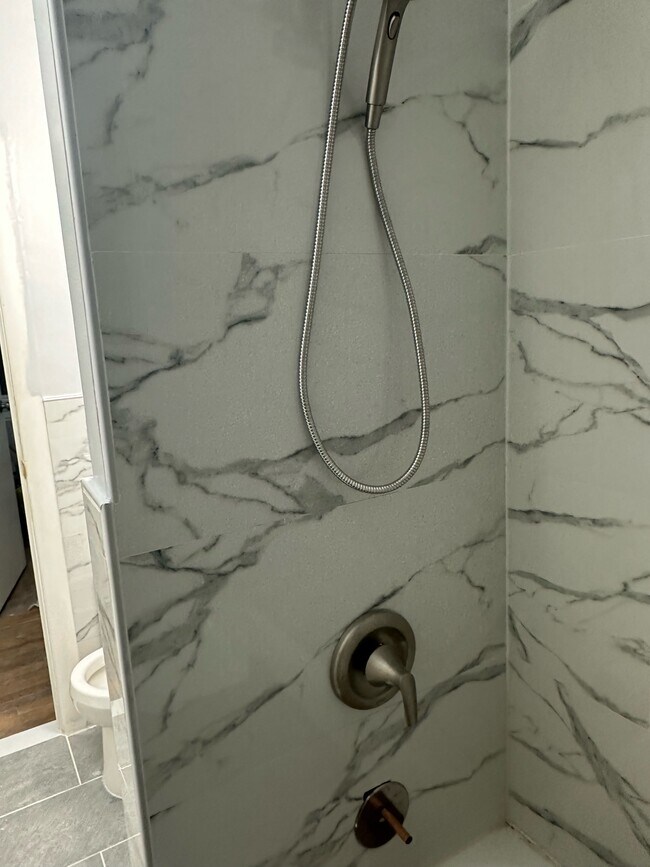 Photo - 429 Fairmount Ave Unit Apt. 402