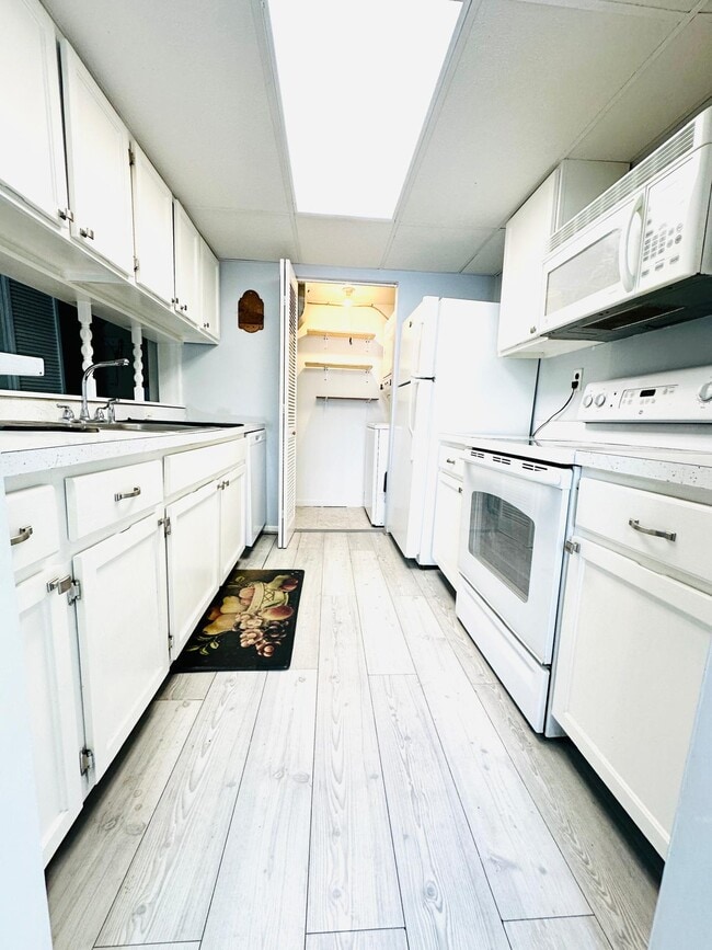 Photo - 4908 W Brigantine Ct