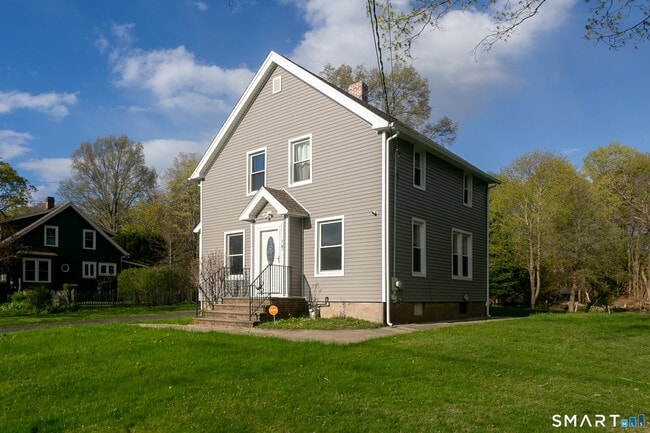 Photo - 101 Laurel St