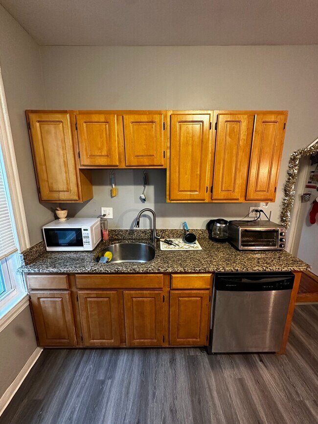 Photo - 20 Lawn St Unit 3