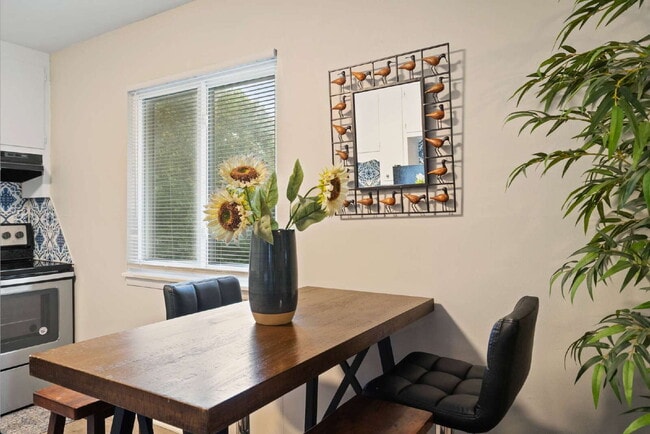 Photo - Fully Furnished Apartment in the Heart of Durham! Unit #3