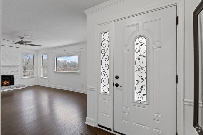 Building Photo - 366 E Post Oak Crossing SW Rental