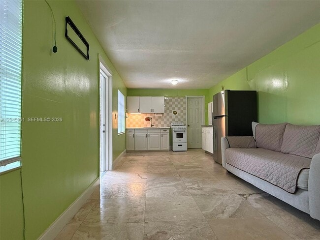 Photo - 13330 SW 79th St Unit Efficiency