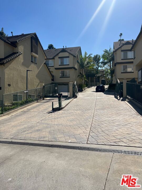 4600 Don Lorenzo Dr Unit 29