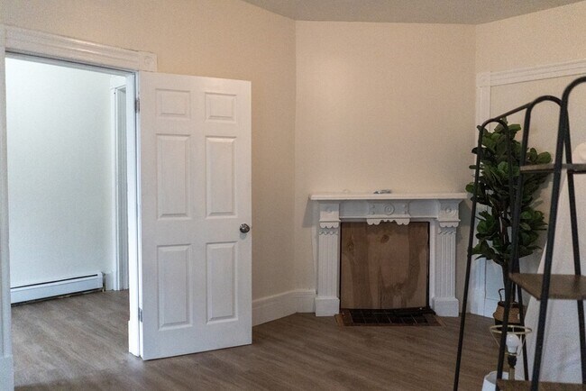 Photo - 20 Ashford St Unit 22