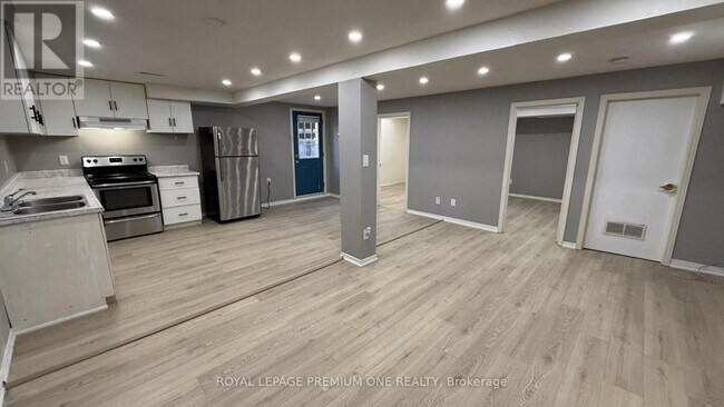 Photo - 1148 Bridlewood Trail