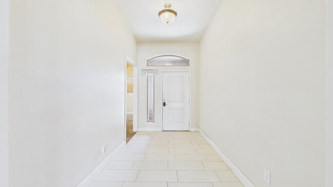 Photo - 9904 Aloe Ct