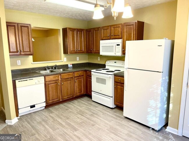 Photo - 3411 Waldrop Trail Townhome