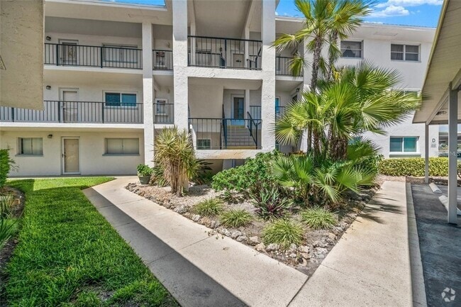 Building Photo - 708 S Tamiami Trl Unit 319 Rental