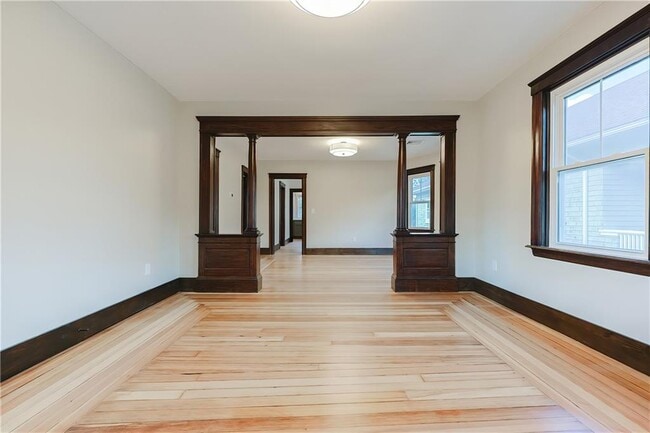 Photo - 65 Burton St Unit 1