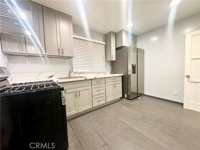 Photo - 15746 Magnolia Blvd