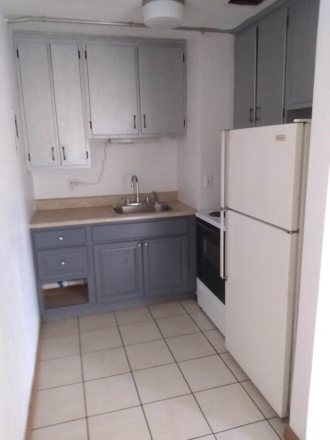 Photo - 406 E Poos Dr Unidad A