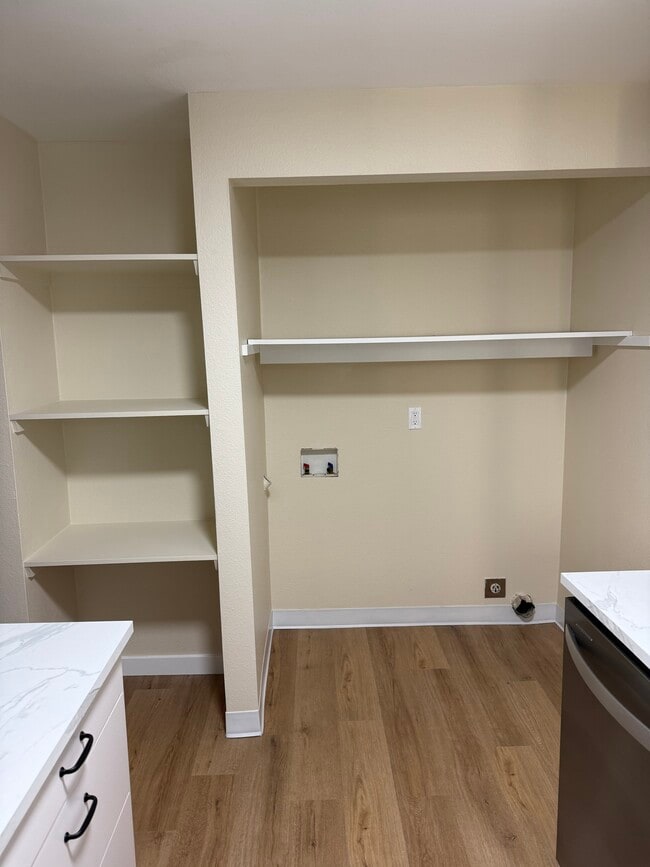 Photo - 6309 SW Valley Ave Unit #3