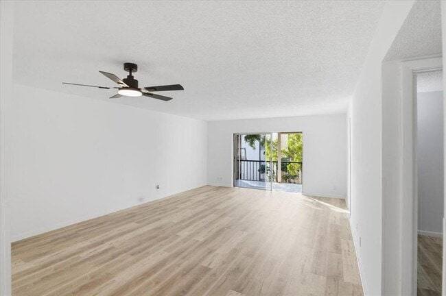 Photo - 6101 N Falls Circle Dr Unit A 309