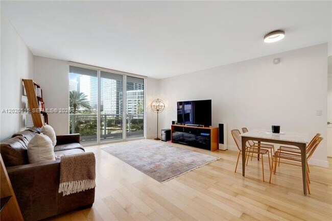 Photo - 901 Brickell Key Blvd Unit 901 Brickell Key Blvd # 609