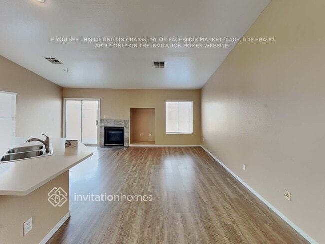 Photo - 1938 Panther Pl