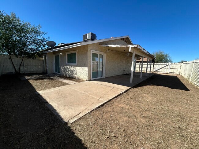 Photo - 3024 E Waltann Ln Unit # 3