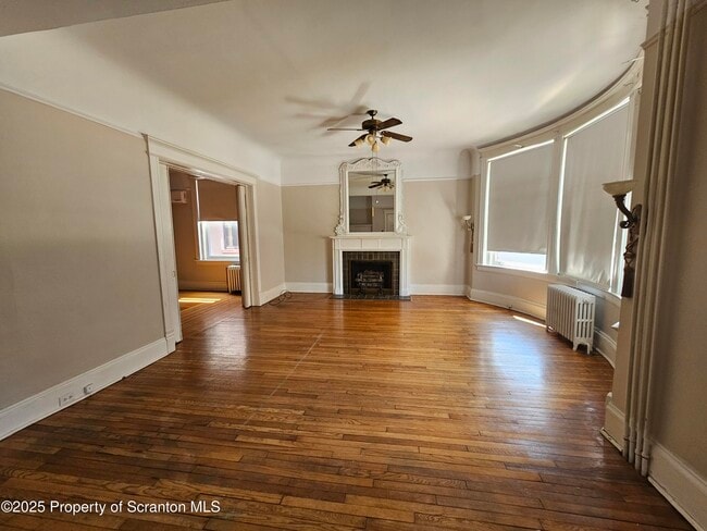 Photo - 218 S Franklin St
