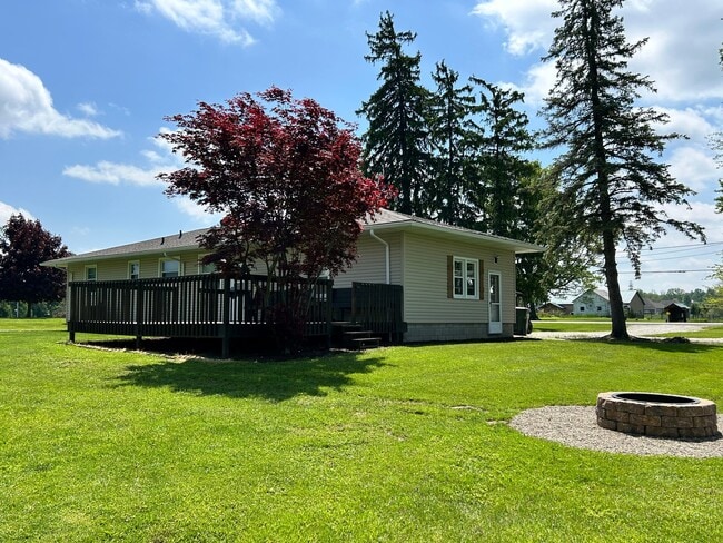 Photo - 4381 Poe Rd