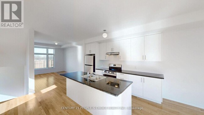 Photo - 37 Drainie St