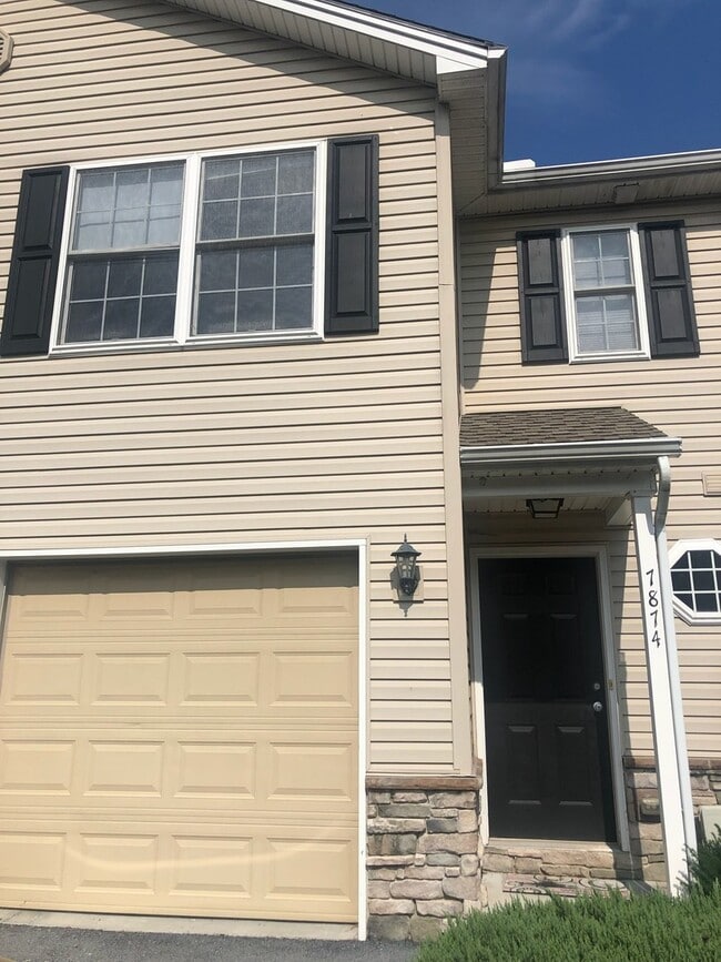 Building Photo - 7874 Manada Ct