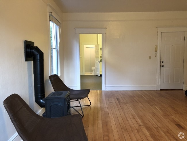 Building Photo - 4114 Fremont Ave N Rental
