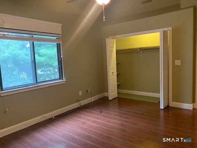 Photo - 16 Greenbriar Dr Unit E